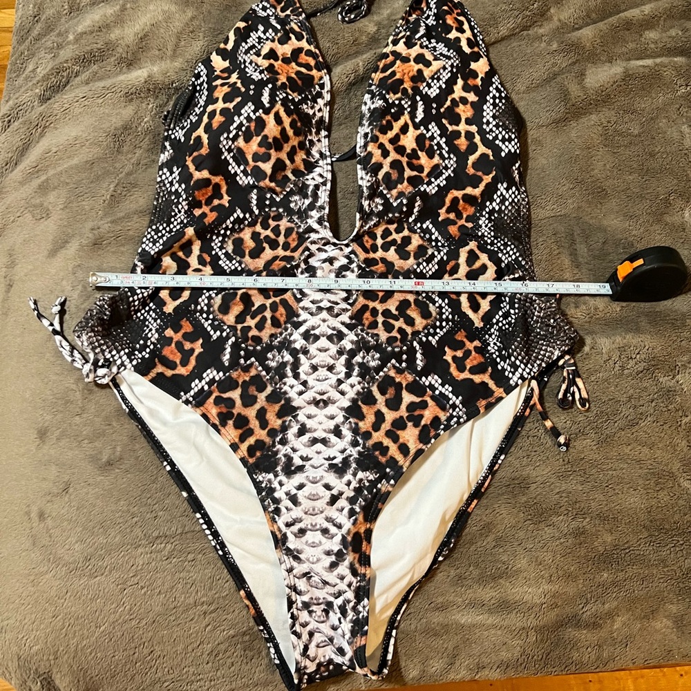 2x Shein snake print bathing suit, new without tags